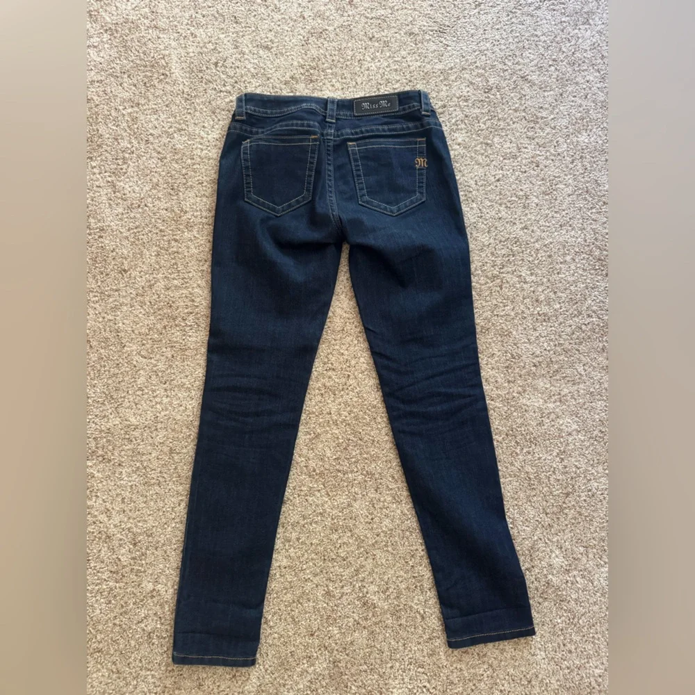 Miss Me Mid-Rise Dark Wash Skinny Jeans - Picture 6 of 7